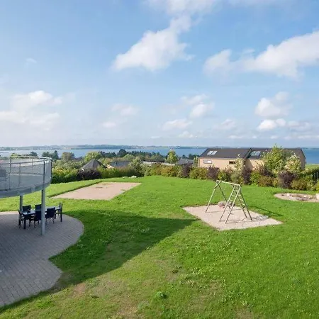 Sleeps 21 Pool Semesterbostad Knebel