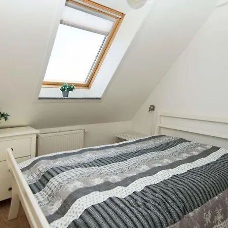 Sleeps 21 Pool